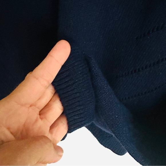 Anthropologie x Moth Navy Lightweight V Neck Sweater - Picture 3 of 4